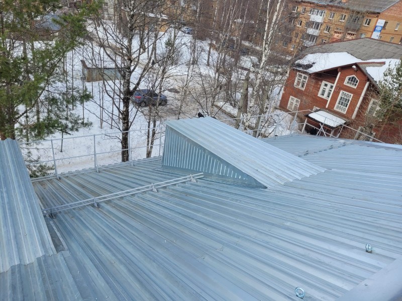 В Коми с начала года по программе капитального ремонта отремонтировано 8 крыш