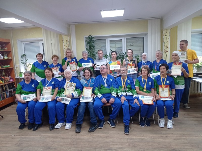 ЛУКОЙЛ помогает подопечным Усинской организации инвалидов забыть о недугах