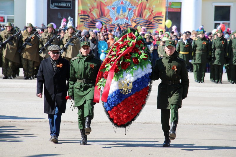 День Победы в Печоре начался с памятного митинга 