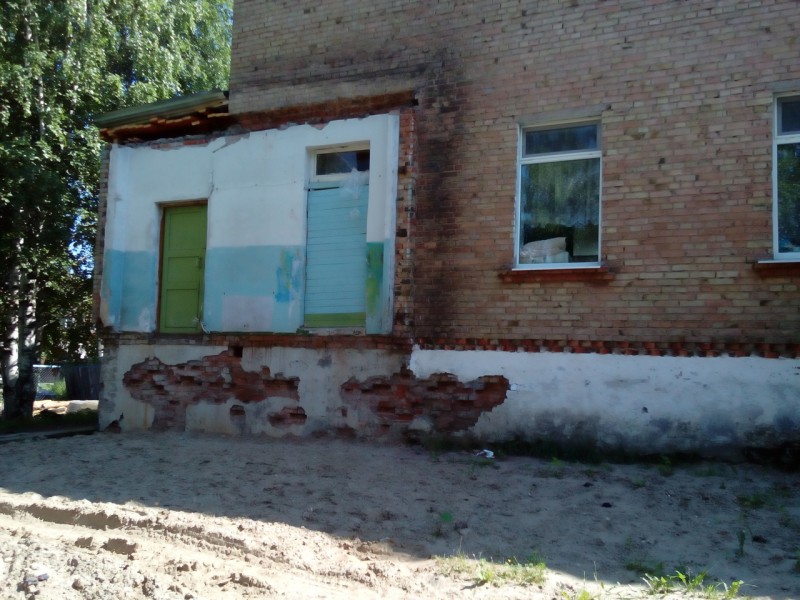 Пристройку к детскому саду №3 в Троицко-Печорске демонтировали по предписанию Стройжилтехнадзора Коми

