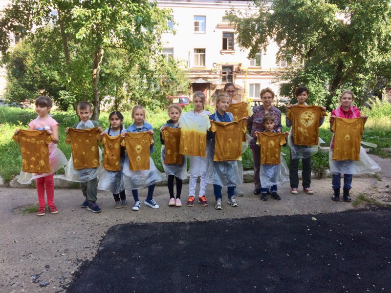 Сыктывкарских детей научили варить футболки