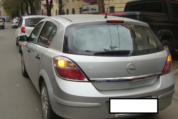 В Сыктывкаре в аварии пострадала пассажирка такси