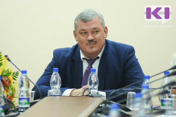 Сергей Гапликов утвердил 10 членов Общественной палаты Коми 