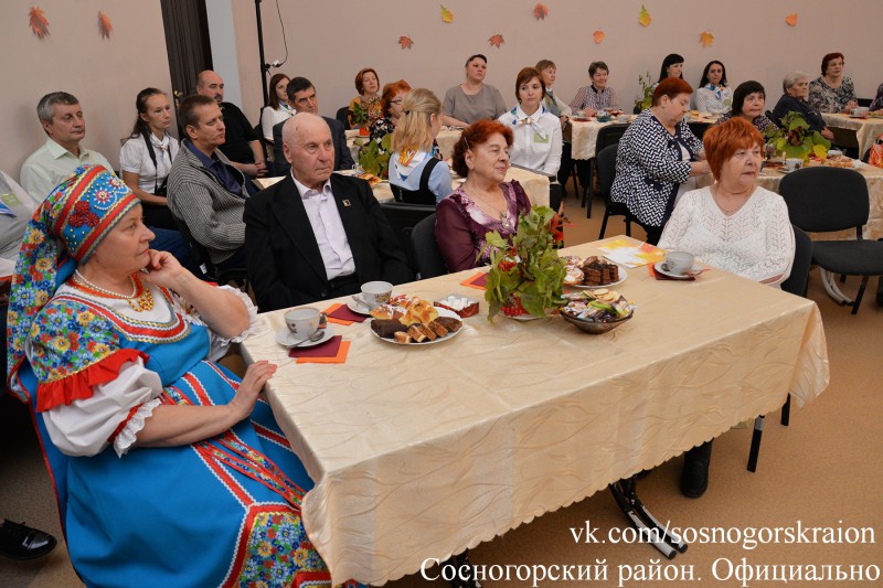 В Сосногорске чествовали серебряных волонтеров и участников клуба "Активное долголетие"