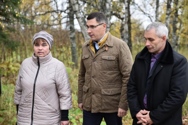 Депутаты побывали с парламентским контролем в селе Часово

