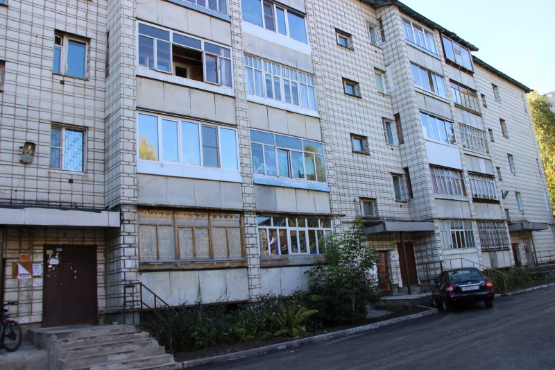 Жители многоэтажки по Южной в Сыктывкаре отсудили у муниципалитета подвальные помещения