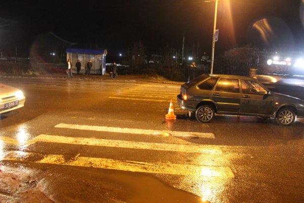 В Воркуте на пешеходном переходе сбили 18-летнюю девушку