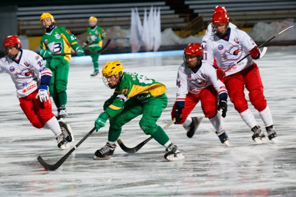 Международный хоккейный турнир в Сыктывкаре памяти Юрия Спиридонова выиграл 