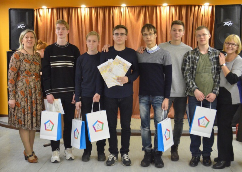 Школьников Коми пригласили на крупнейший химический турнир России