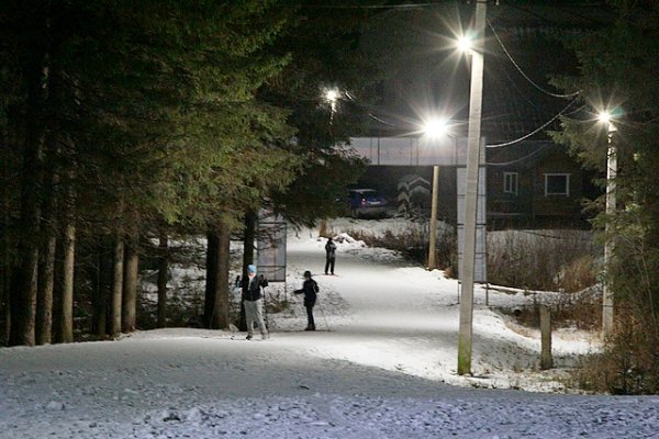В столице Коми модернизировали освещение лыжной трассы 