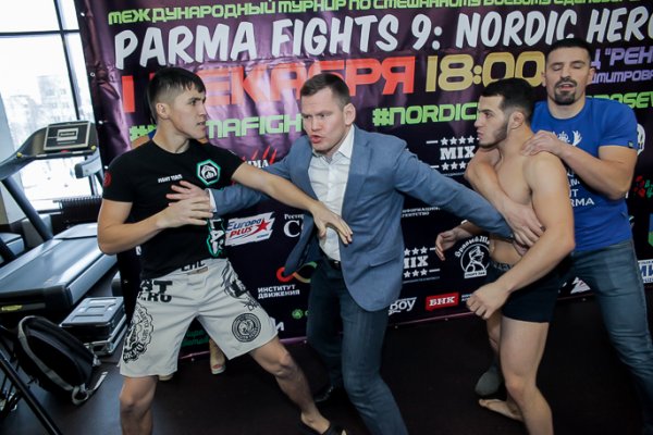 Спортсмены из Киргизии и местные бойцы ММА устроили потасовку перед турниром Parma Fights