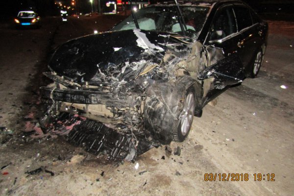 В Сосногорске произошла крупная авария с участием пяти машин