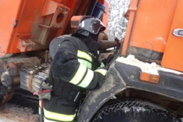 В Усть-Куломском районе столкнулись два большегруза 