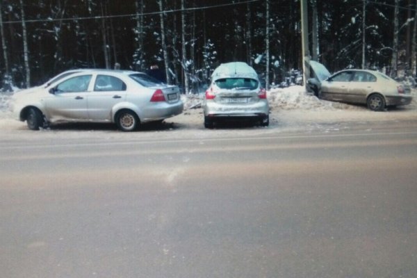 На трассе Сыктывкар – Ухта водитель спровоцировал тройное ДТП