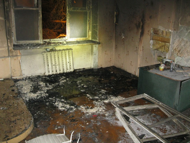 В Усть-Вымском районе огнеборцы тушили пламя в пылающей постели