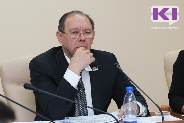 Александр Макаренко покидает пост первого заместителя председателя Госсовета Коми