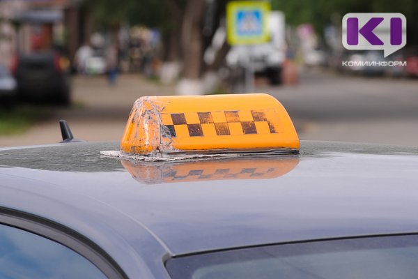 Сыктывкарские таксисты и водители маршруток будут помогать сотрудникам ГИБДД ловить нарушителей