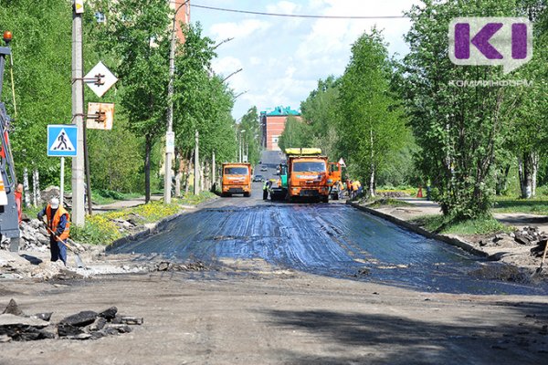 В Коми на ремонт дорог в 2019 году направят почти миллиард рублей