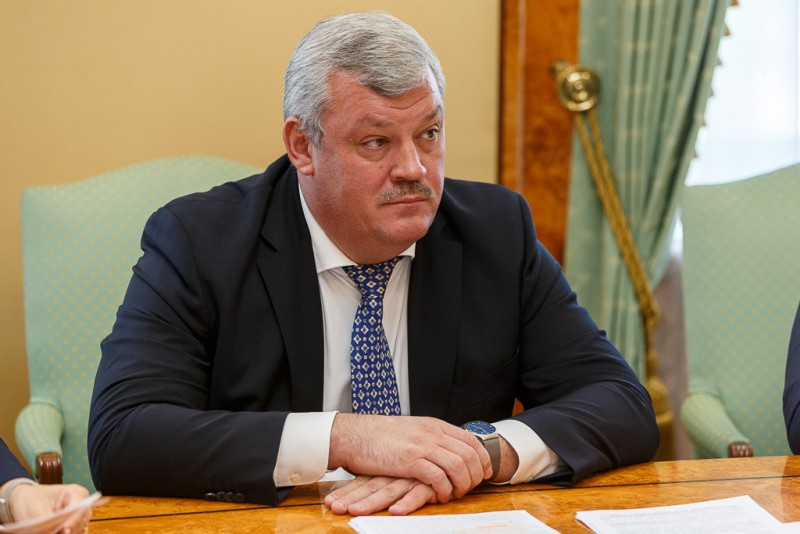 Глава Коми Сергей Гапликов провёл рабочую встречу с представителями руководства компании "ЛУКОЙЛ"