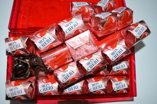 УФСИН Коми пресек попытку доставки осужденным конфет с алкоголем, сотовых телефонов и аксессуаров к ним