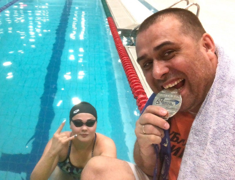 Воркутинка Елена Булохова завоевала серебряную медаль Кубка России по плаванию в первый день соревнований