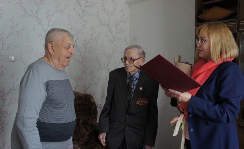 Сыктывкарец и ветеран труда Александрас Бирбалас отметил 95-летний юбилей