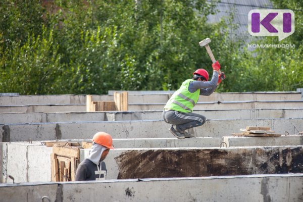 Школу на 600 мест в сыктывкарском микрорайоне Сосновая поляна достроят летом 2020 года