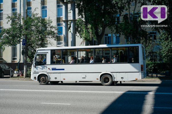 В Сыктывкаре в ДТП пострадала 52-летняя пассажирка автобуса №44