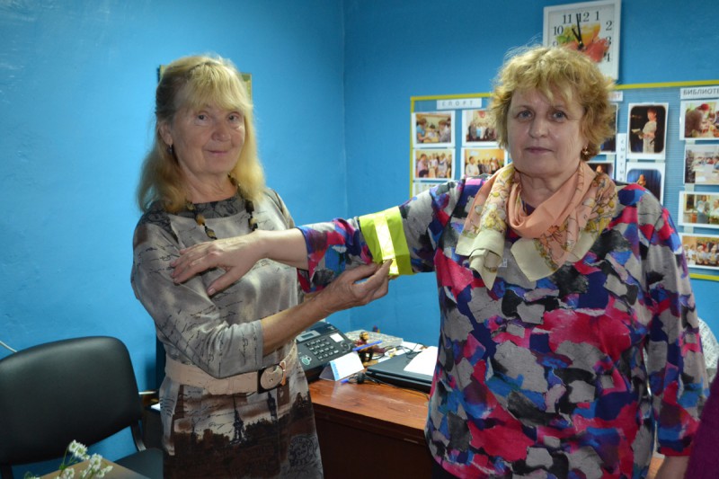 В Коми около 3 тысяч пожилых людей получат световозвращающие повязки 