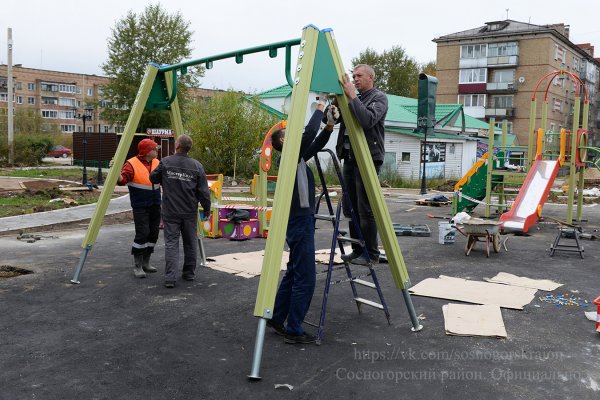 В Сосногорске продолжаются работы по благоустройству скверов