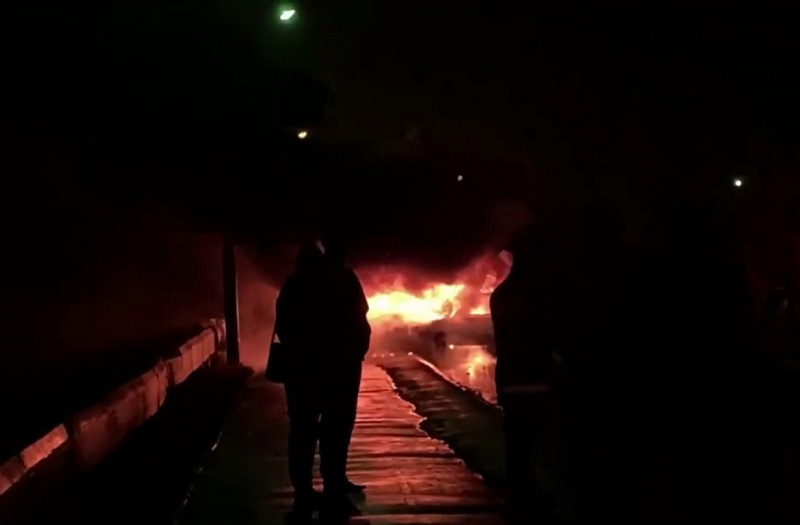 В Воркуте в результате ДТП загорелся автомобиль