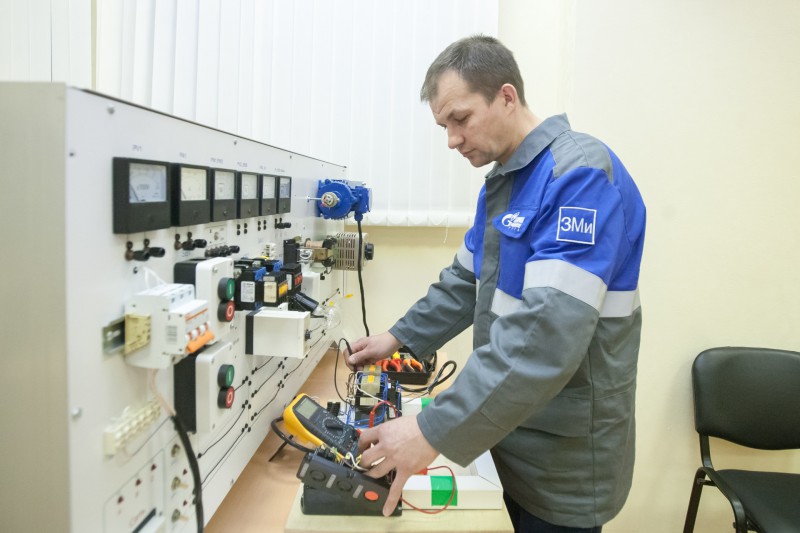 Лучший электромонтер ООО "Газпром трансгаз Ухта" работает в Архангельской области