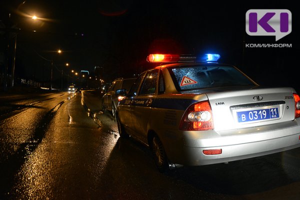 В Сыктывкаре на пешеходном переходе Datsun сбил мужчину