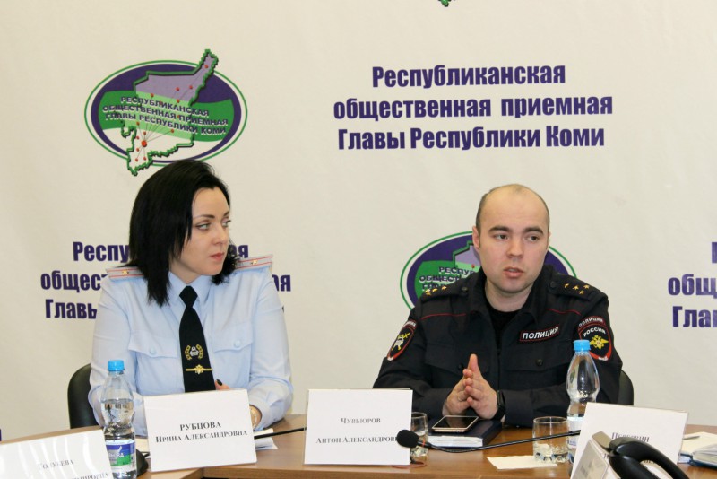 Автоинспекторы Сыктывкара разъяснили новые требования к перевозкам детей