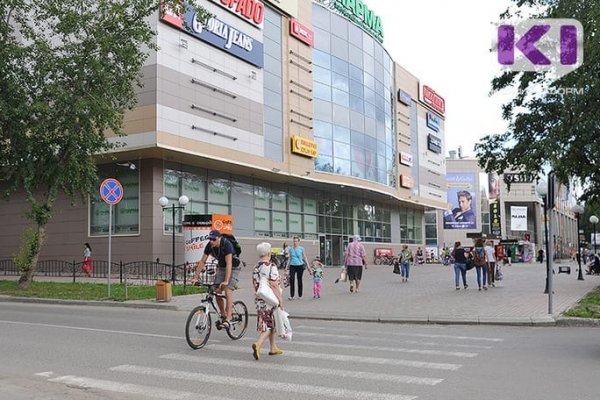 В сыктывкарских ТРЦ открываются магазины одежды и обуви 