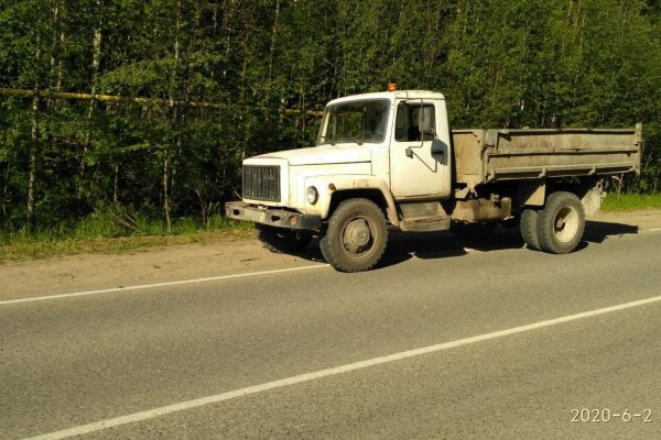 В Сыктывкаре на пешеходном переходе грузовик сбил женщину