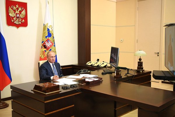 Владимир Уйба попросил президента увеличить финансирование на строительство дорог