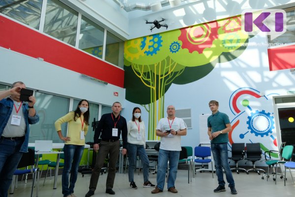 Земля и небо: учителя технологии из школ Коми осваивают летательные аппараты