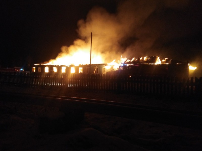 Руководитель администрации Усть-Куломского района выехал на место пожара в Усть-Неме