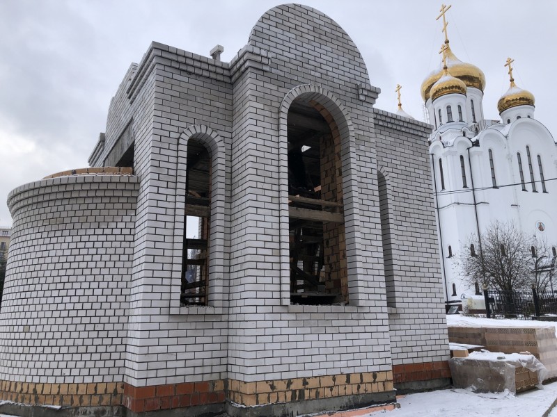 В Сыктывкаре поднимут купол на Владимирский храм

