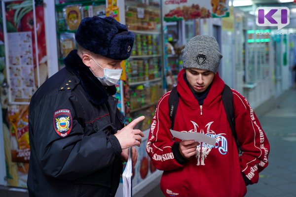 Сыктывкарцы нашли оправдания, почему не носят маски в торговых центрах