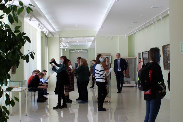 Открытием выставки в Воркуте стартовал проект Национальной галереи 