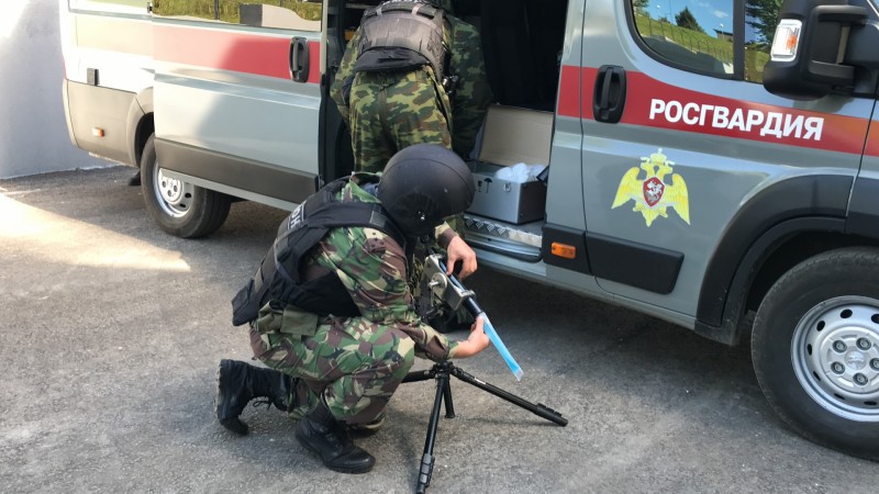 В Сыктывкаре росгвардейцы провели тренировку по обезвреживанию взрывных устройств