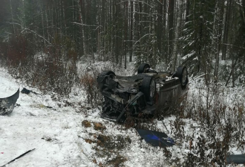 Стали известны подробности аварии в Усть-Вымском районе, где погиб водитель