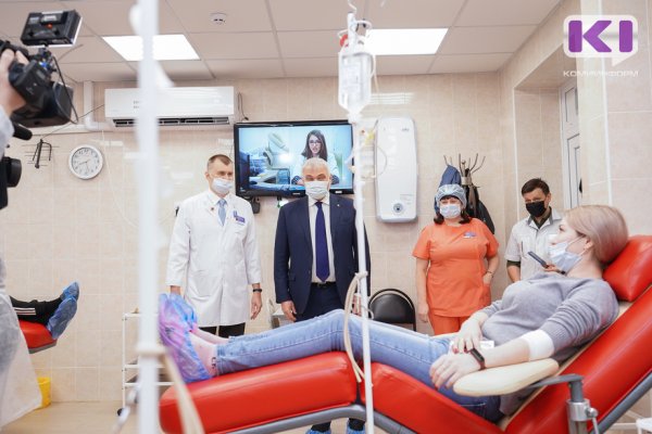 Донорство как смысл жизни: глава Коми посетил службу крови в Сыктывкаре