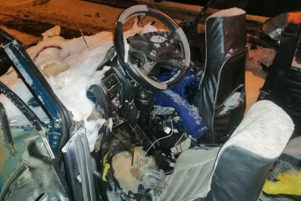 Погибший в ДТП под Сыктывкаром водитель не справился с управлением и выехал на встречную полосу