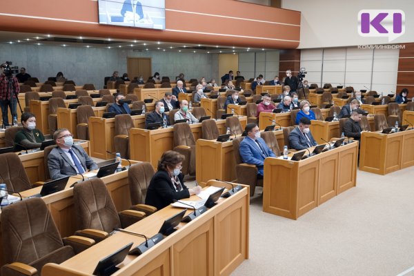 Единороссы Коми определились с вакантным после ухода из Госсовета мандатом Бейкова