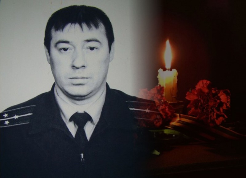 Сыктывкарский СОБР почтил память Евгения Савина, погибшего при исполнении служебного долга