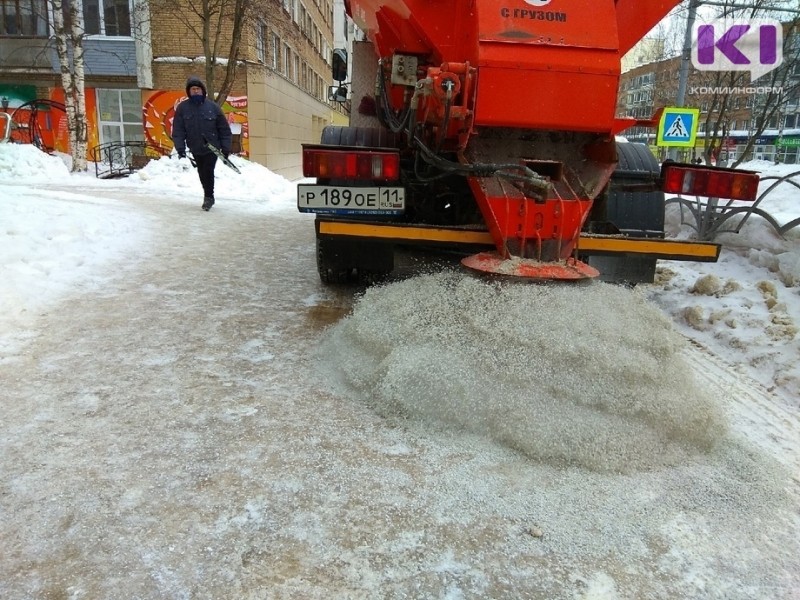 Сыктывкар закупил более двух тысяч тонн соли для зимней обработки дорог 