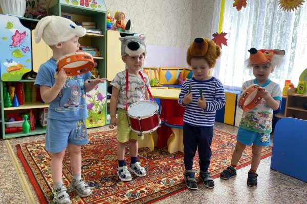 При поддержке ЛУКОЙЛа для сосногорского детсада приобрели музыкальные инструменты